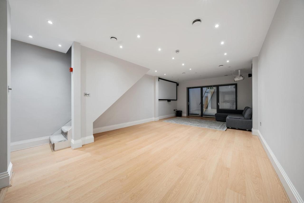 Modern 4 Bedroom Townhouse With Cinema Room In The Heart Of London Se1 Exterior foto